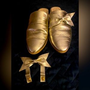 Gold Leather Mule w/Bows
